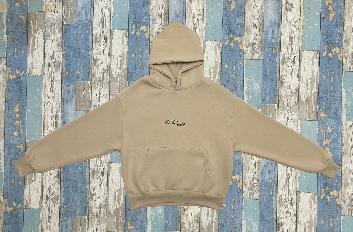 LOST IN THE DESERT - Boxy Fit Hoodie Beige